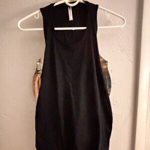 Fabletics - Black Racerback Dip Back Tank - L - New w/o Tags